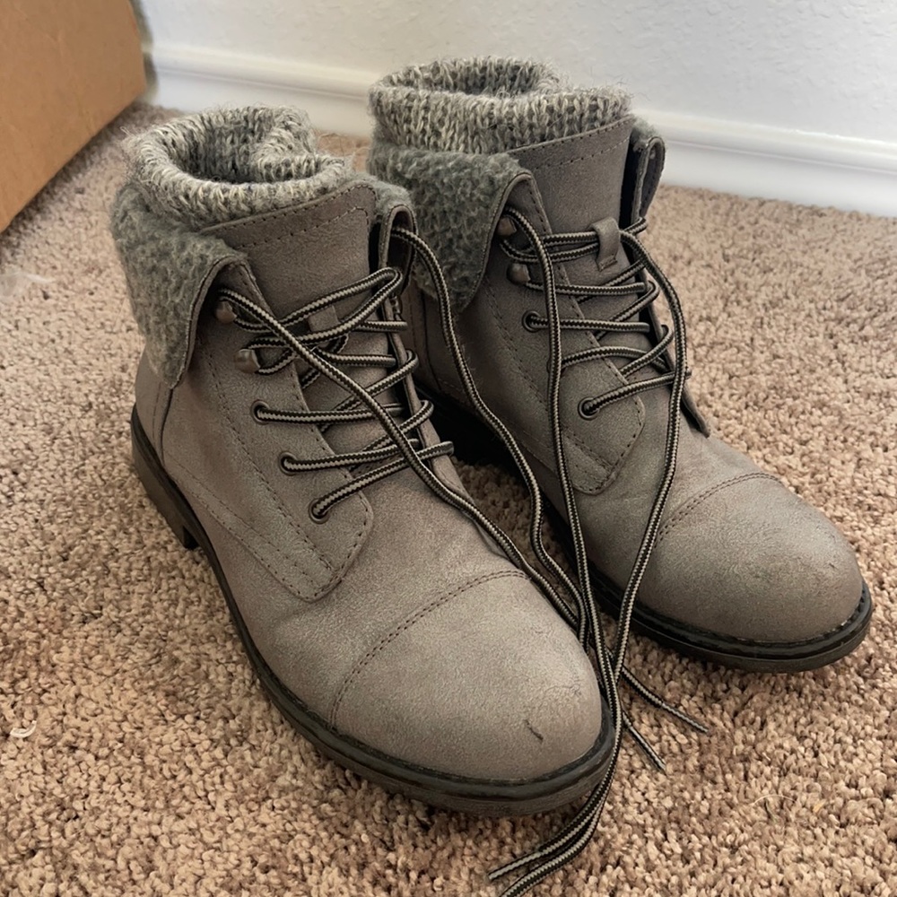 Cliffs, women’s 6.5, grey boots